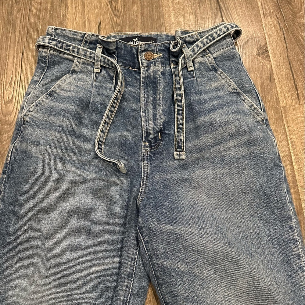 Hollister Junior's Jeans Size 5R 27 Ultra High-Rise Mom Tapered Leg Paper Bag - Picture 2 of 11